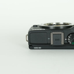 Canon EOS M3 ボディEVFキット ブラック