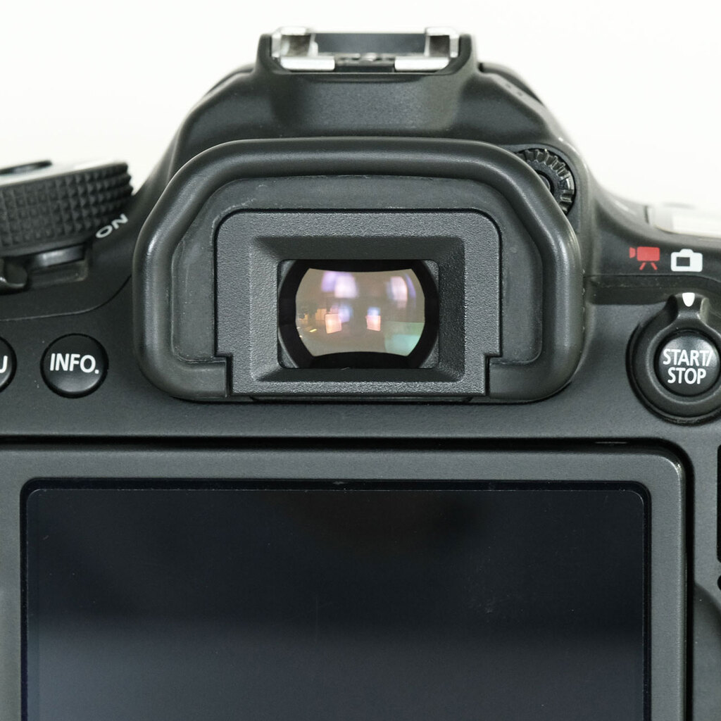 Canon EOS 70d 1眼レフカメラ レンタル]Canon EOS 70D｜一眼レフカメラ