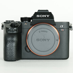SONY α7R III(ILCE-7RM3) SONY α7R III(ILCE-7RM3)