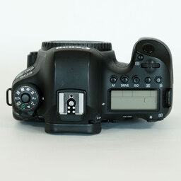 Canon EOS 6D Mark II Canon EOS 6D Mark II