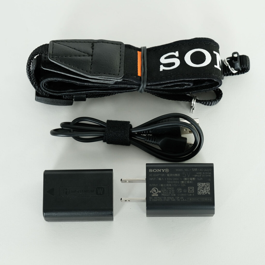 SONY α6300(ILCE-6300) SONY α6300(ILCE-6300)
