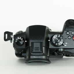 Panasonic LUMIX DC-GH5M2 Panasonic LUMIX DC-GH5M2