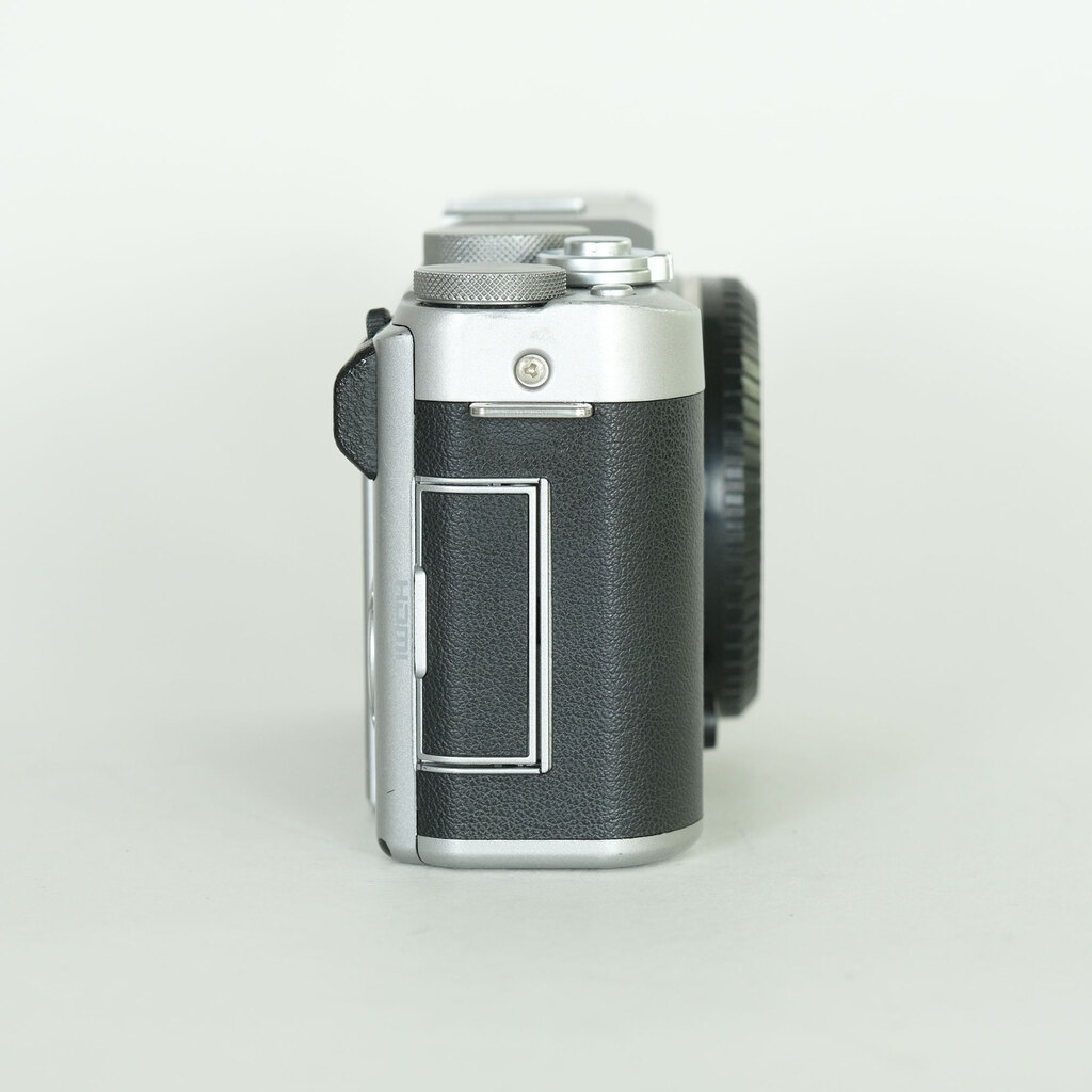 FUJIFILM X-A5 FUJIFILM X-A5