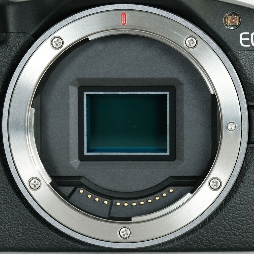 Canon EOS R50 Canon EOS R50