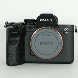 SONY α7 IV(ILCE-7M4) SONY α7 IV(ILCE-7M4)