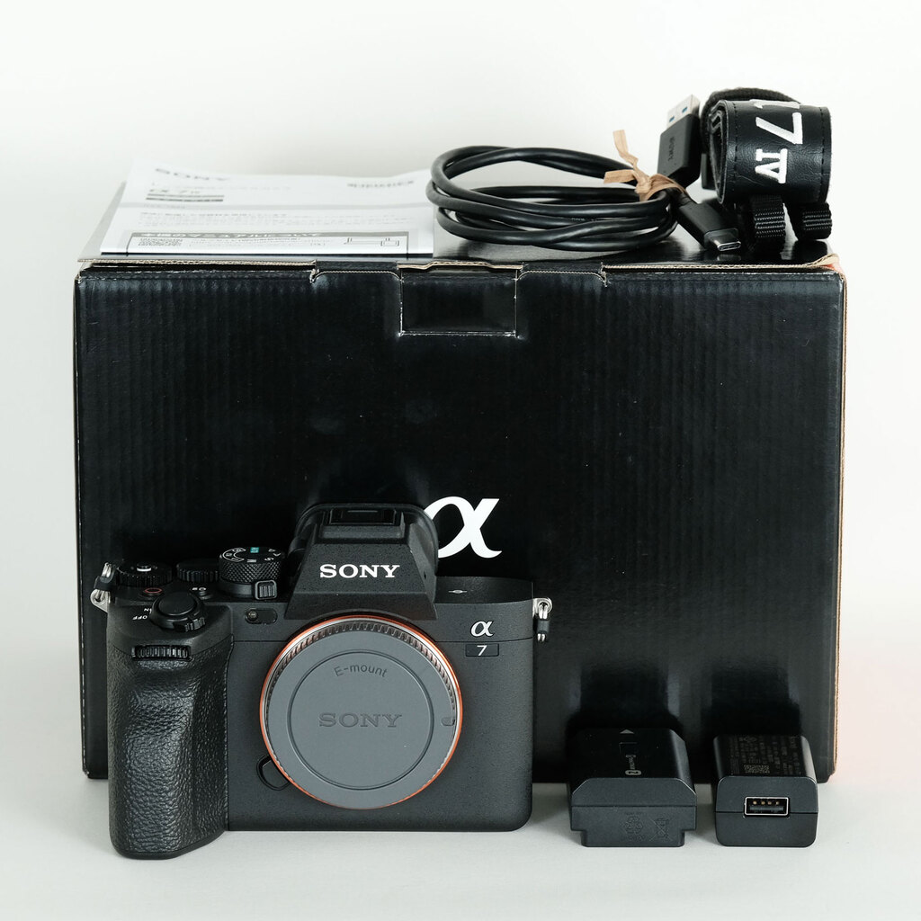 SONY α7 IV(ILCE-7M4) SONY α7 IV(ILCE-7M4)
