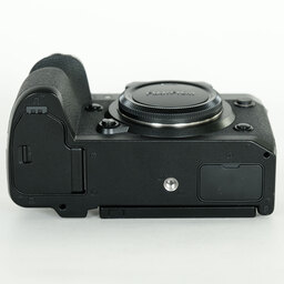 FUJIFILM X-H2