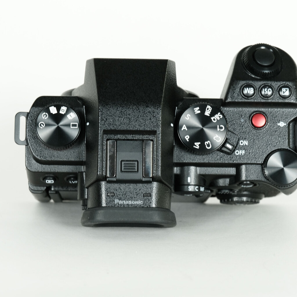 Panasonic LUMIX S5II DC-S5M2