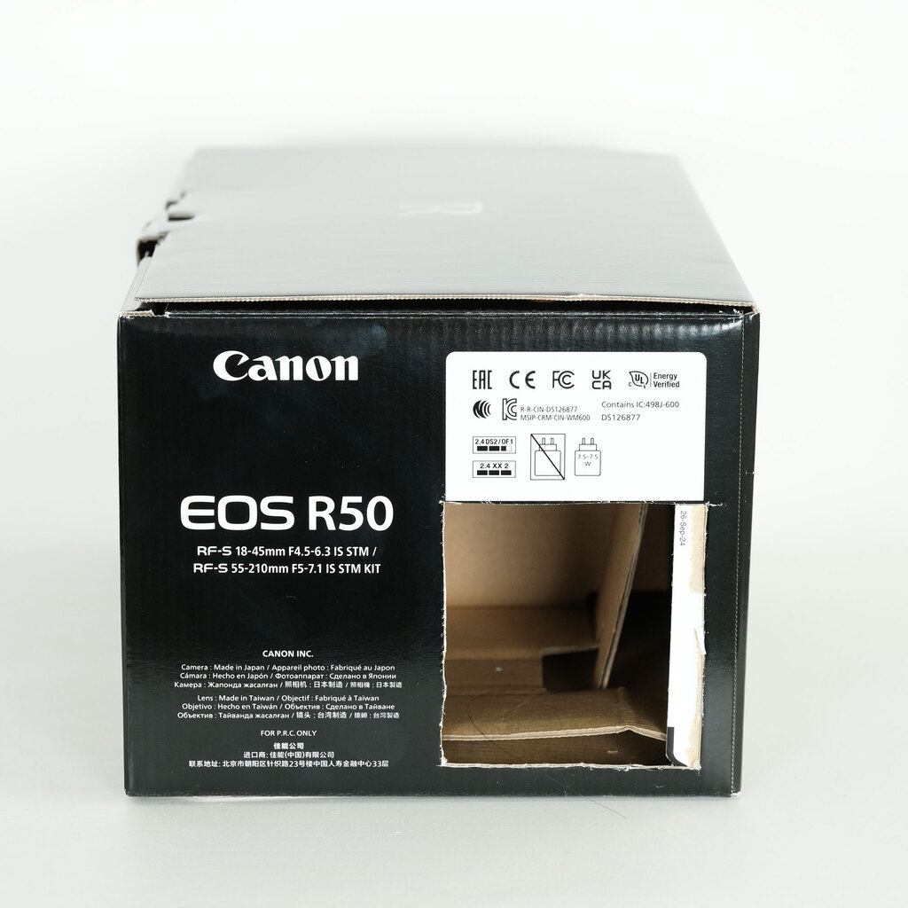 Canon EOS R50 Canon EOS R50