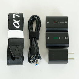 SONY α7 IV(ILCE-7M4) SONY α7 IV(ILCE-7M4)