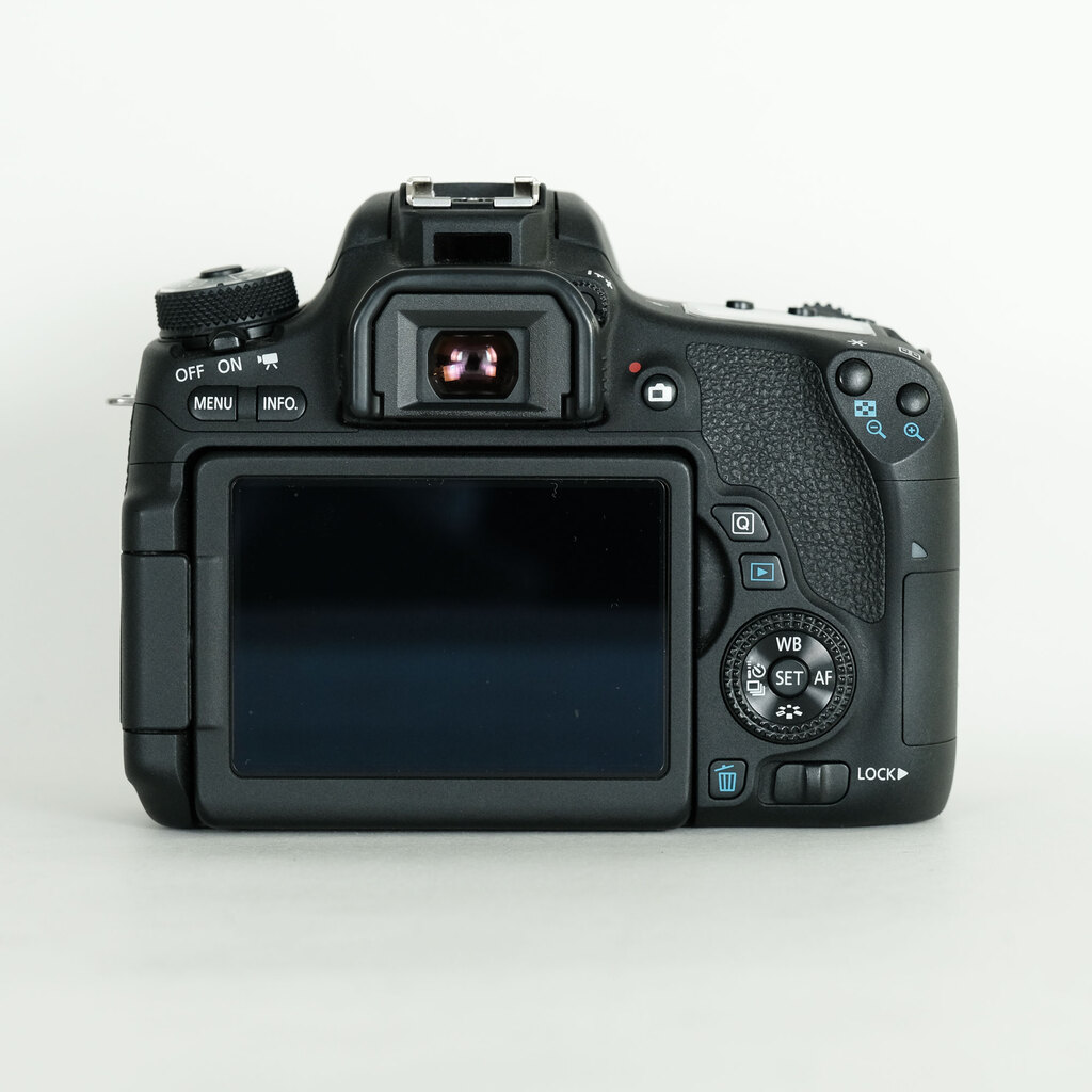 Canon EOS 8000Dレンズセット♪スマホと繋がる♪安心フルセット♪ EOS 8000D キヤノン Canon 超望遠トリプルレンズセット SDカード