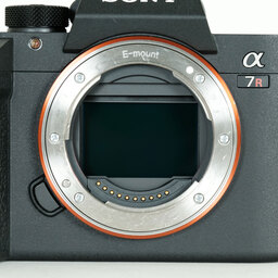 SONY α7R III(ILCE-7RM3) SONY α7R III(ILCE-7RM3)