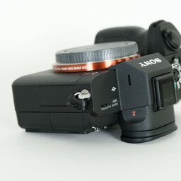SONY α7R III(ILCE-7RM3) SONY α7R III(ILCE-7RM3)