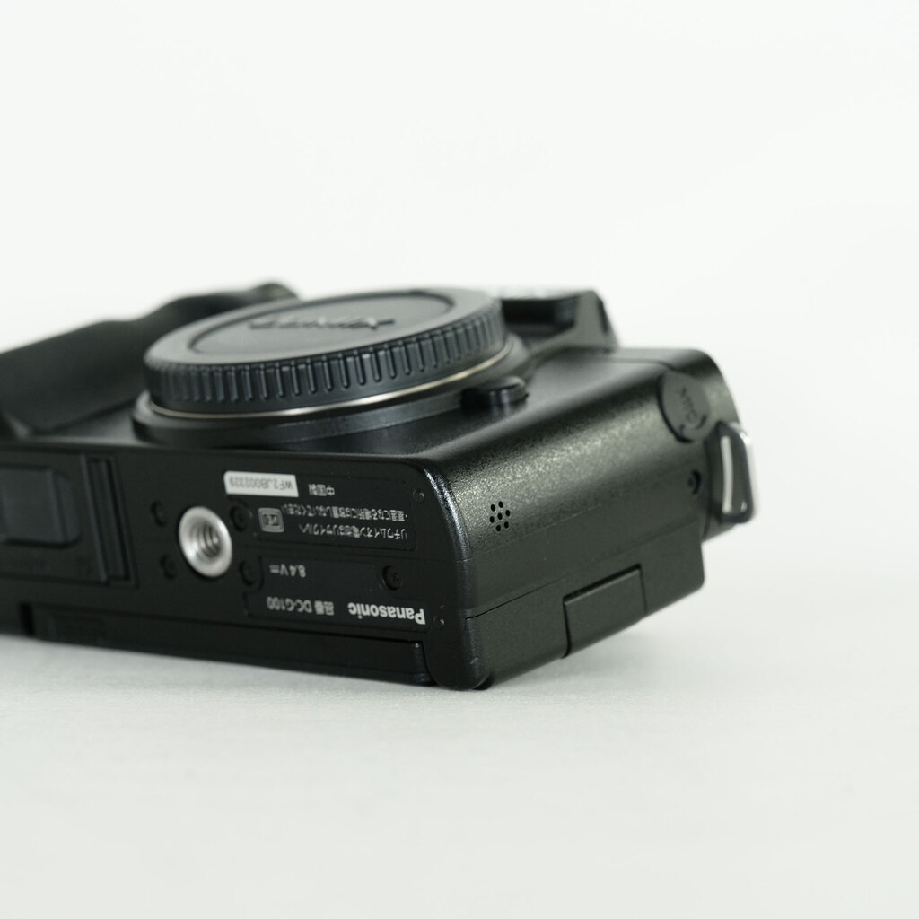 Panasonic LUMIX DC-G100V 標準ズームレンズ + トライポッドグリップキット Panasonic LUMIX DC-G100V 標準ズームレンズ + トライポッドグリップキット