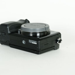 SONY α6100（ILCE-6100）