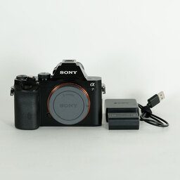 SONY α7(ILCE-7) SONY α7(ILCE-7)
