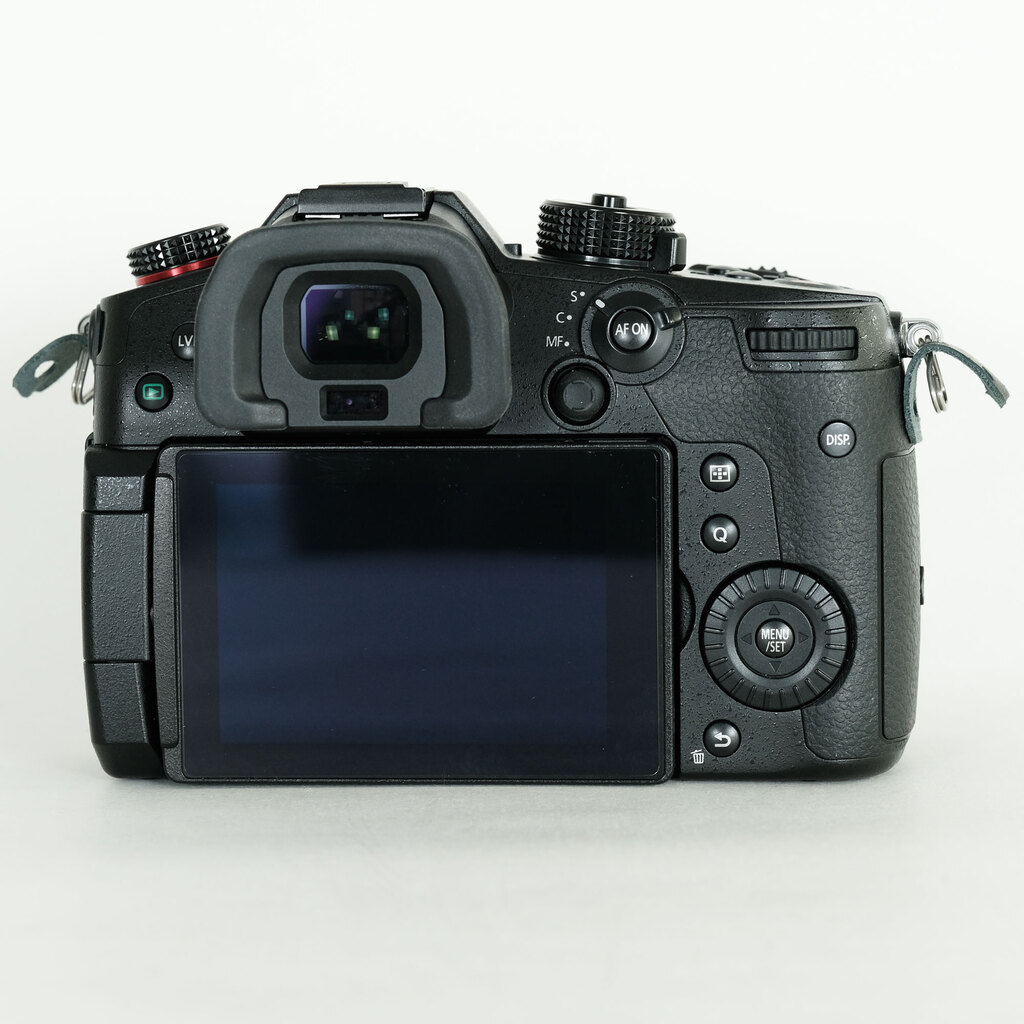 Panasonic LUMIX DC-GH5M2 Panasonic LUMIX DC-GH5M2