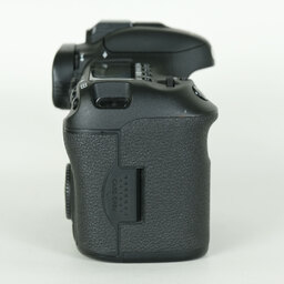 Canon EOS 7D Mark II