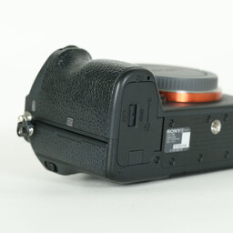 SONY α7 III(ILCE-7M3) SONY α7 III(ILCE-7M3)