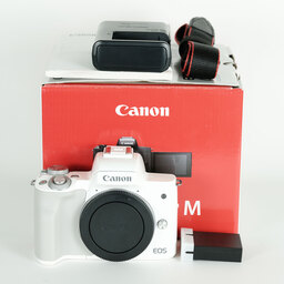 Canon EOS Kiss M Canon EOS Kiss M