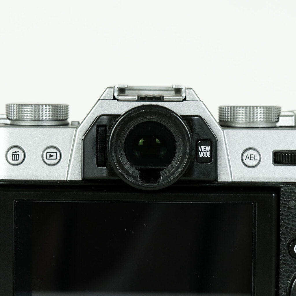 FUJIFILM X-T10 ボディ シルバー