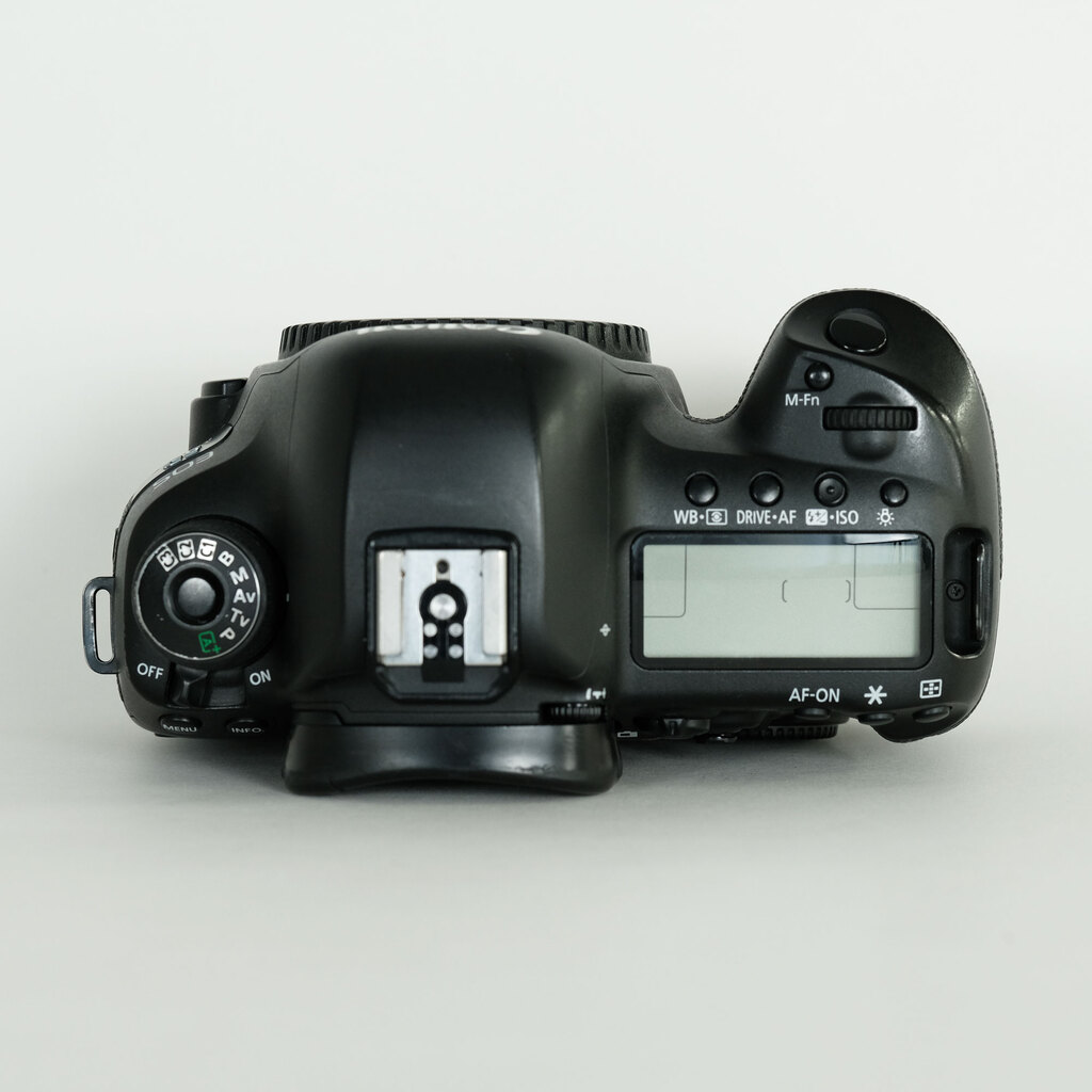 Canon EOS 5D Mark IV Canon EOS 5D Mark IV