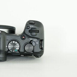 Canon EOS R8 Canon EOS R8