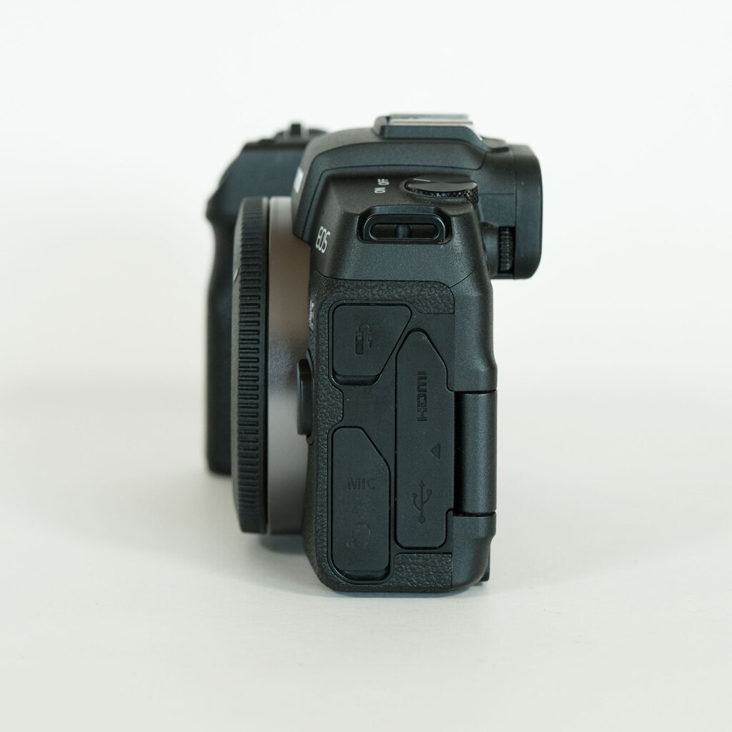 Canon EOS RP Canon EOS RP