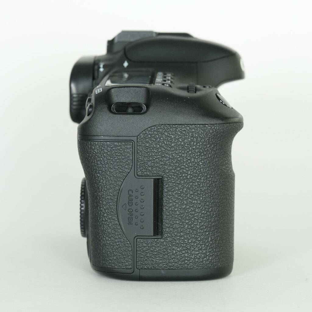 Canon EOS 7D Mark II Canon EOS 7D Mark II