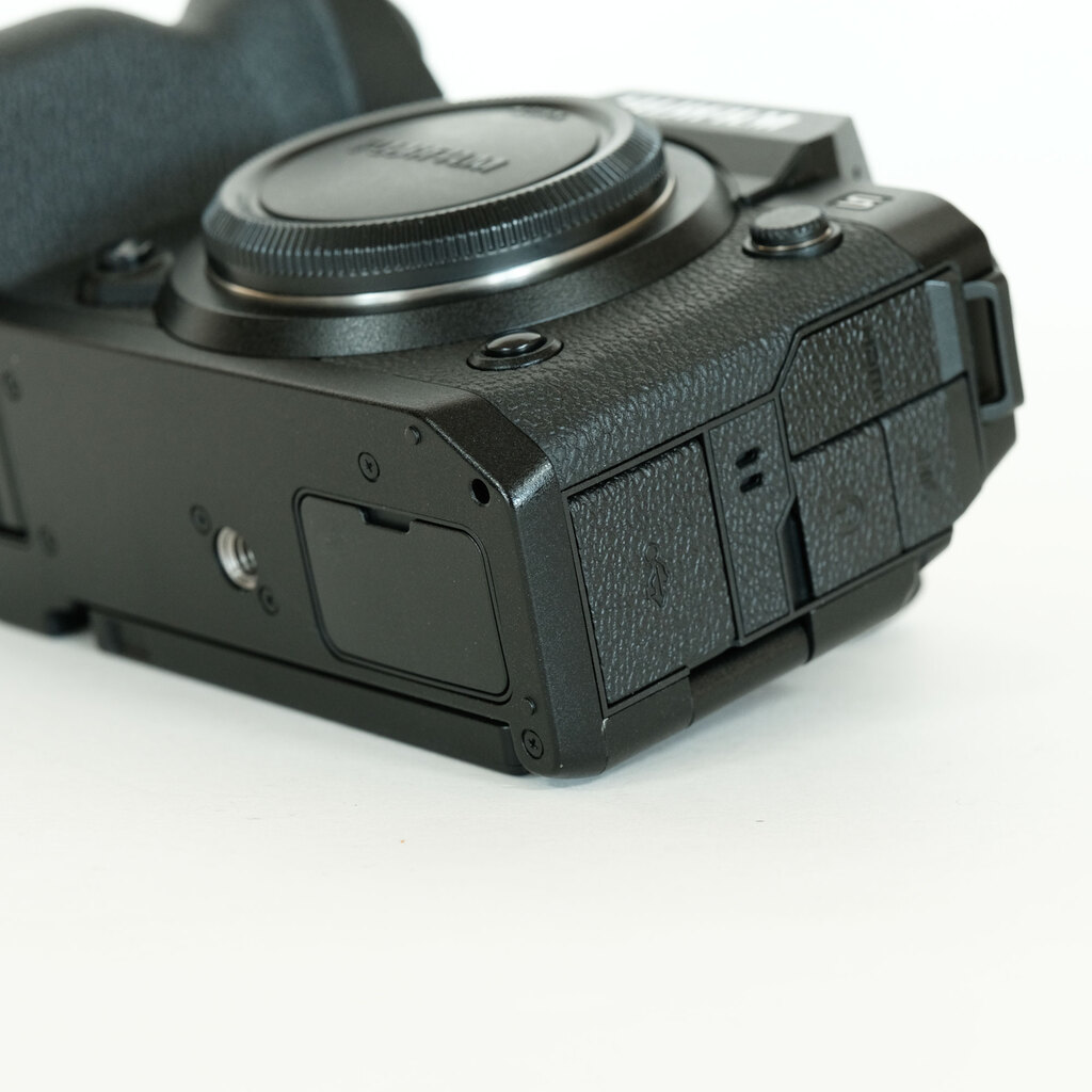 FUJIFILM X-H2S FUJIFILM X-H2S