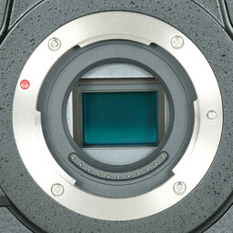 Panasonic LUMIX DC-GH5