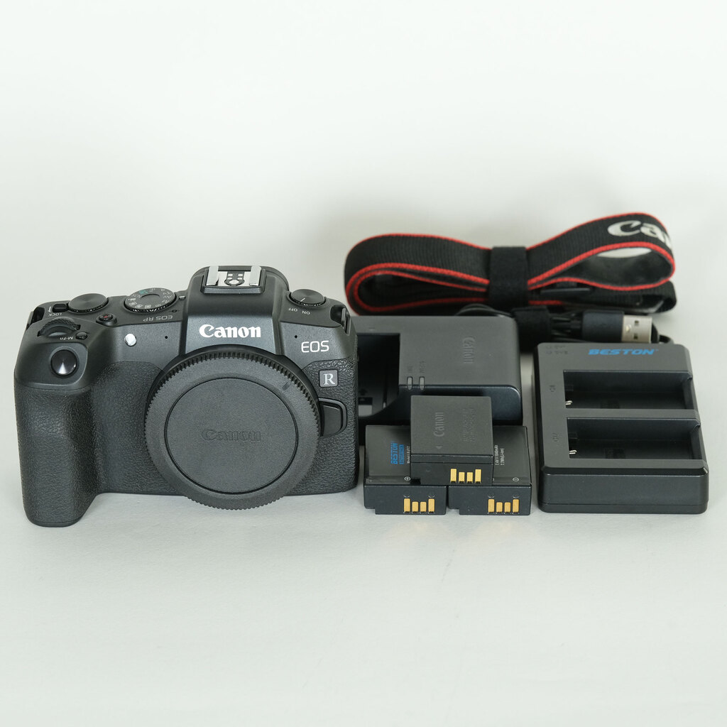 Canon EOS RP Canon EOS RP