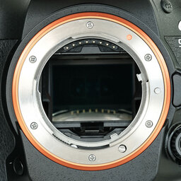 SONY α99II（ILCA-99M2）