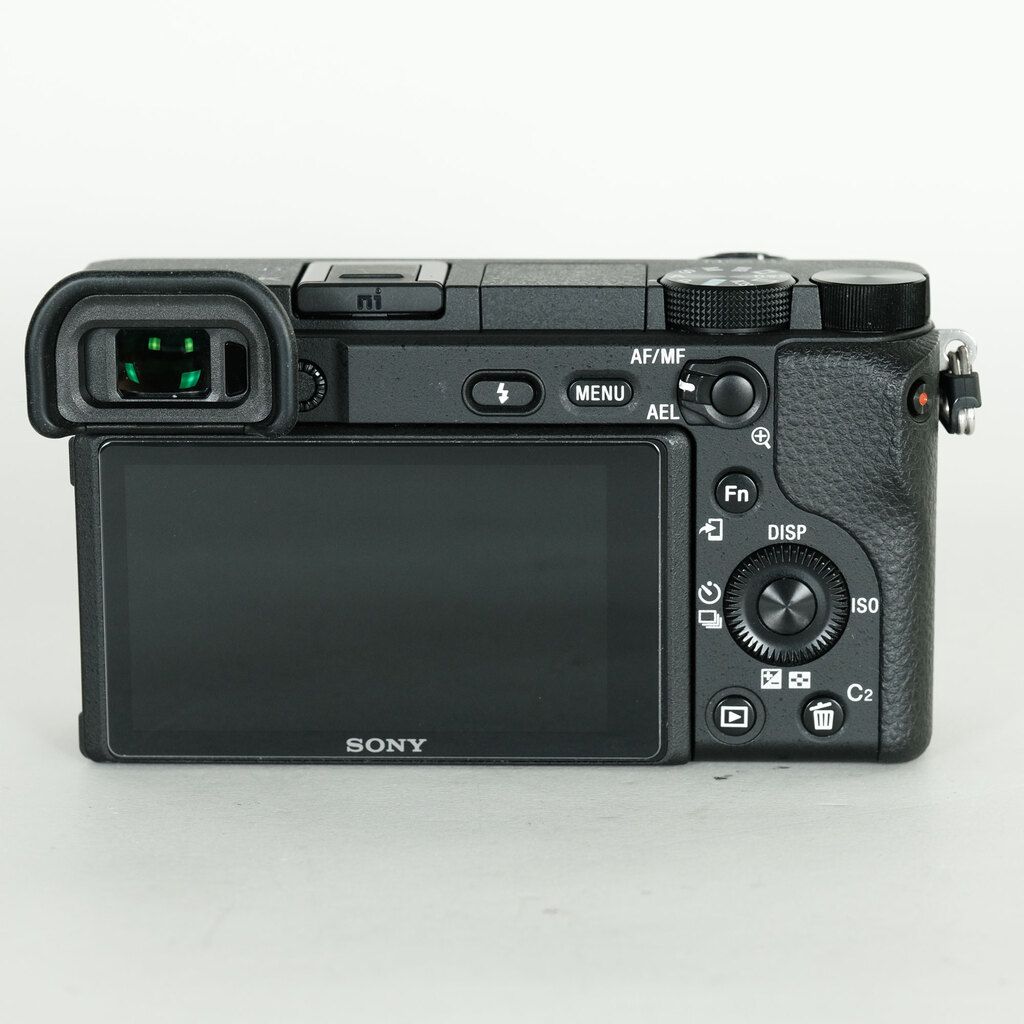 SONY α6400(ILCE-6400) SONY α6400(ILCE-6400)