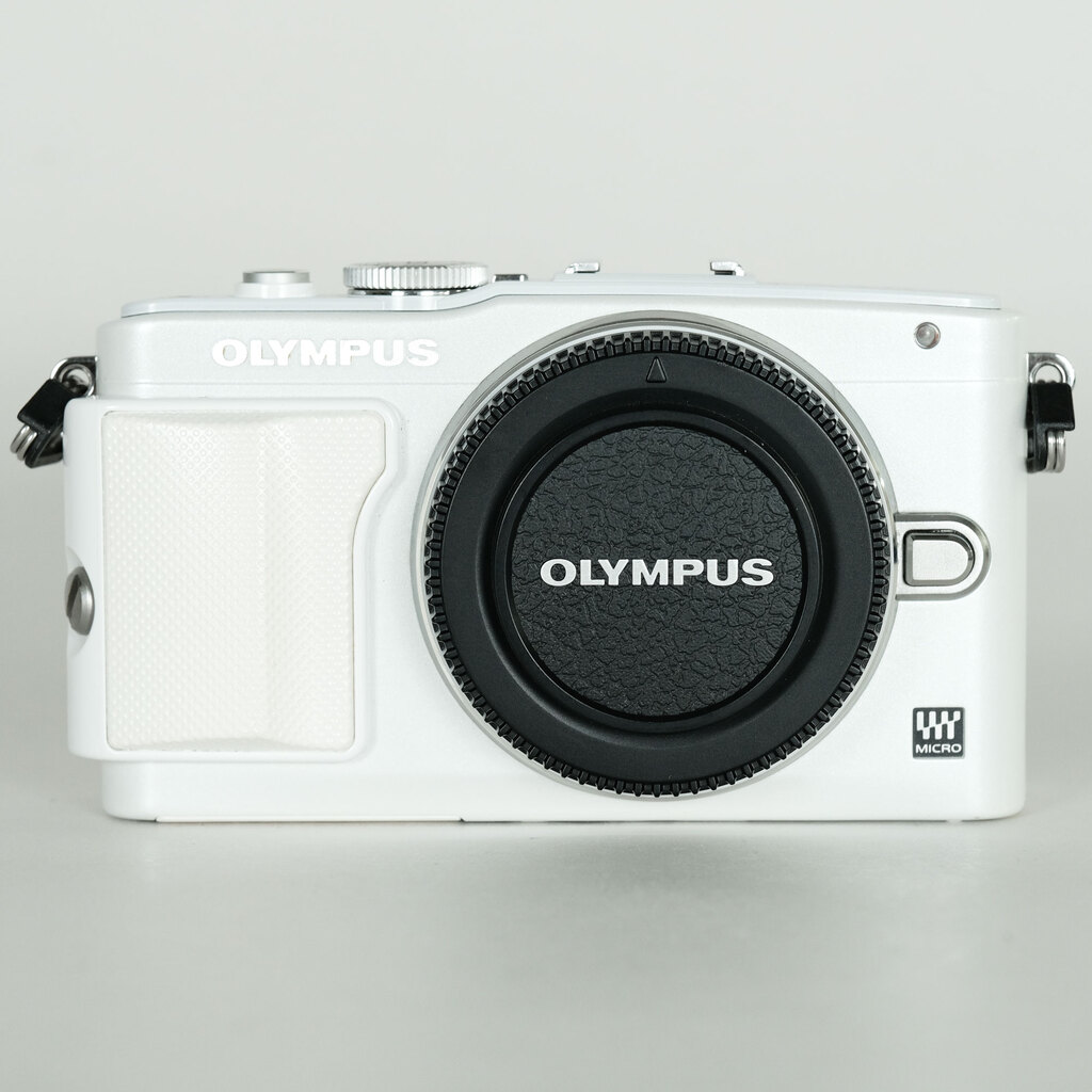OLYMPUS PEN Lite E-PL6 ボディ ホワイトの出品 | ONE SCENE