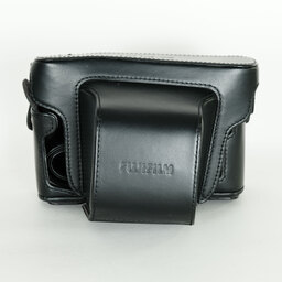 FUJIFILM X-Pro1 FUJIFILM X-Pro1