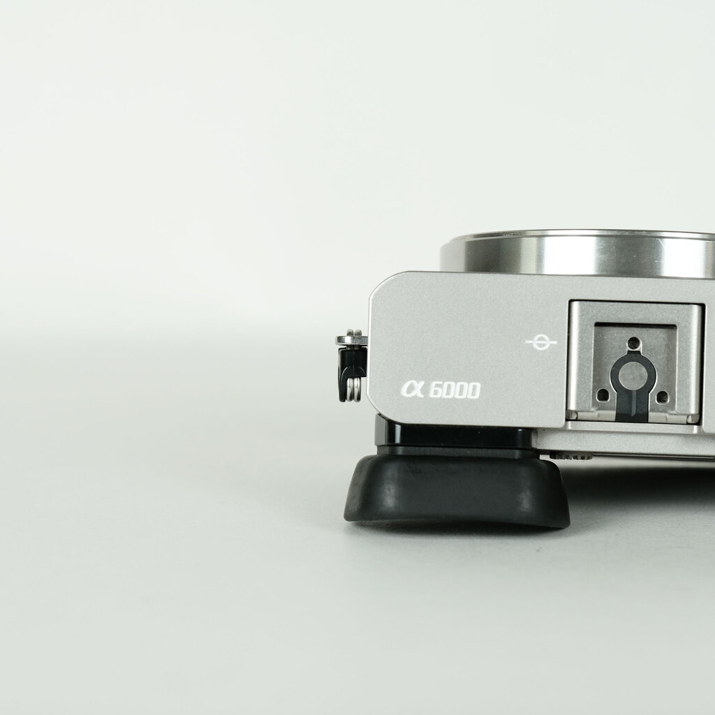 SONY α6000(ILCE-6000) SONY α6000(ILCE-6000)
