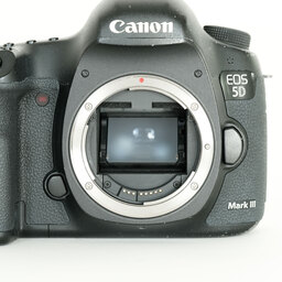 Canon EOS 5D Mark III Canon EOS 5D Mark III