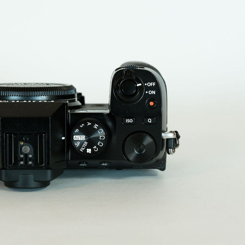 FUJIFILM X-S10 FUJIFILM X-S10