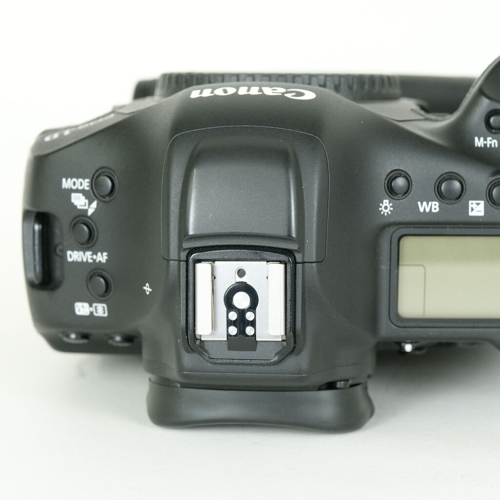 Canon EOS-1D X Mark II Canon EOS-1D X Mark II