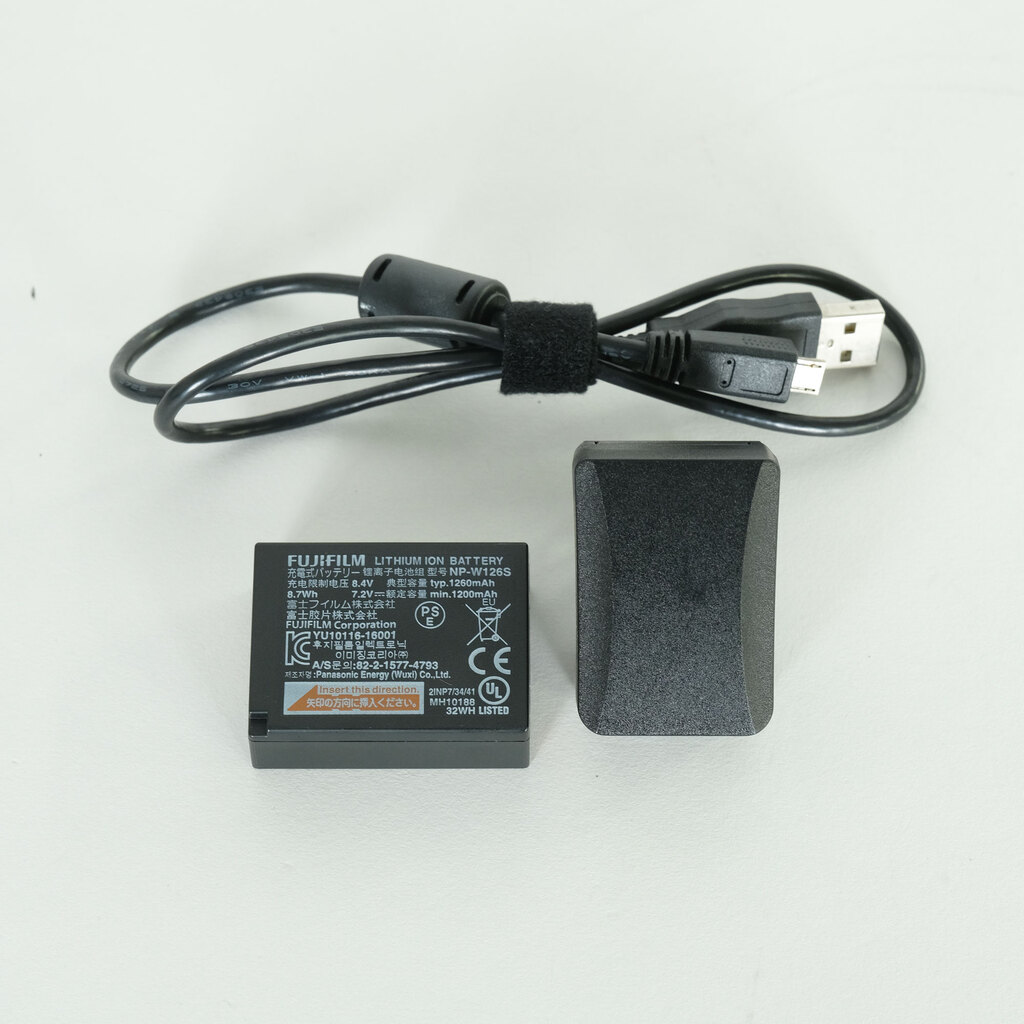 FUJIFILM X-A5 FUJIFILM X-A5