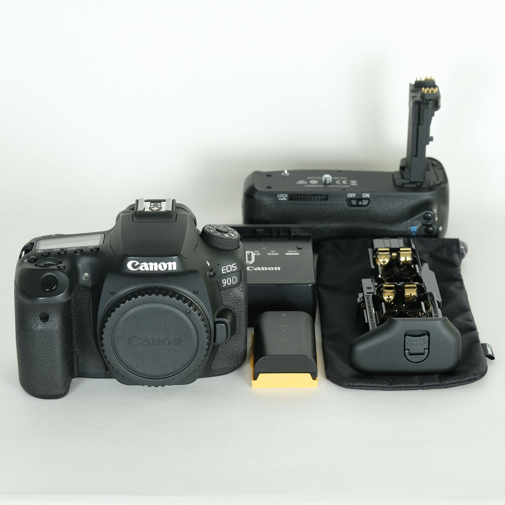 Canon EOS 90Dの出品 | ONE SCENE（ワンシーン）