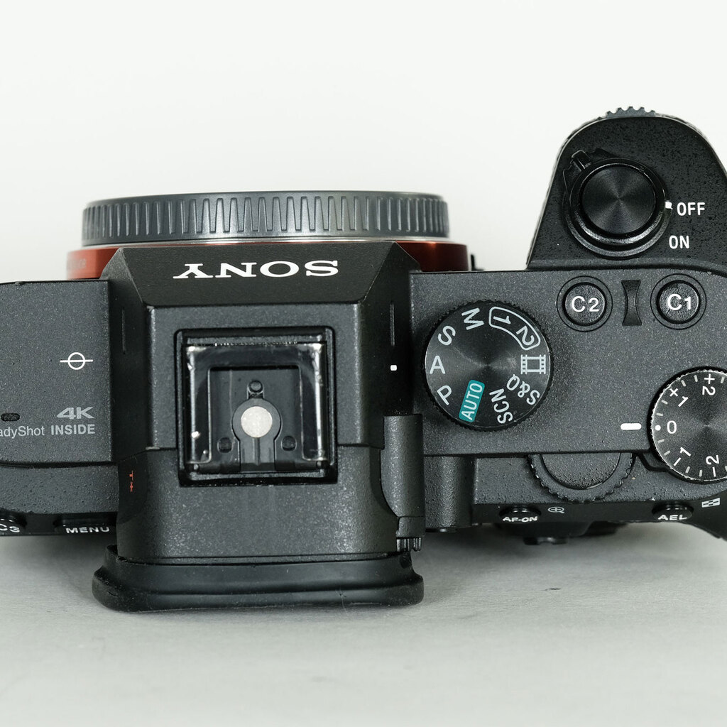 SONY α7 III(ILCE-7M3) SONY α7 III(ILCE-7M3)