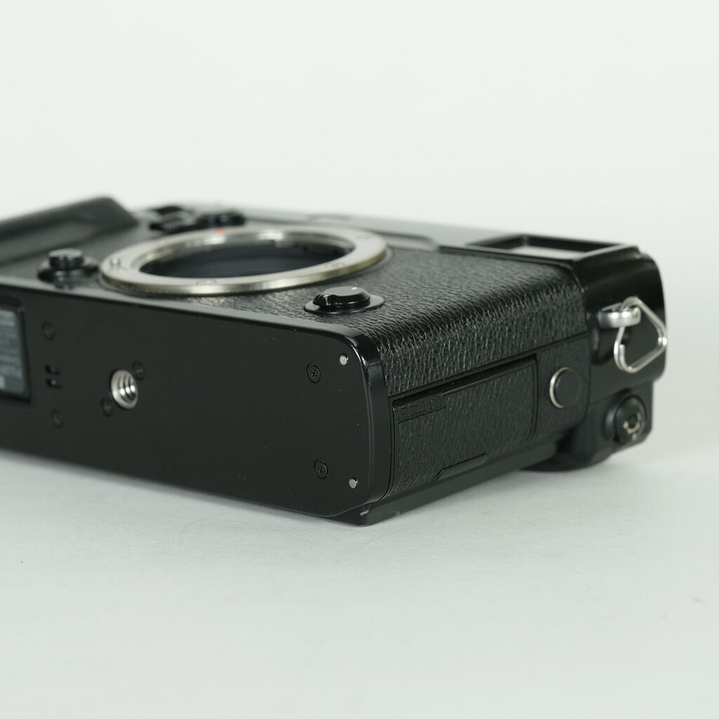 FUJIFILM X-Pro2 FUJIFILM X-Pro2