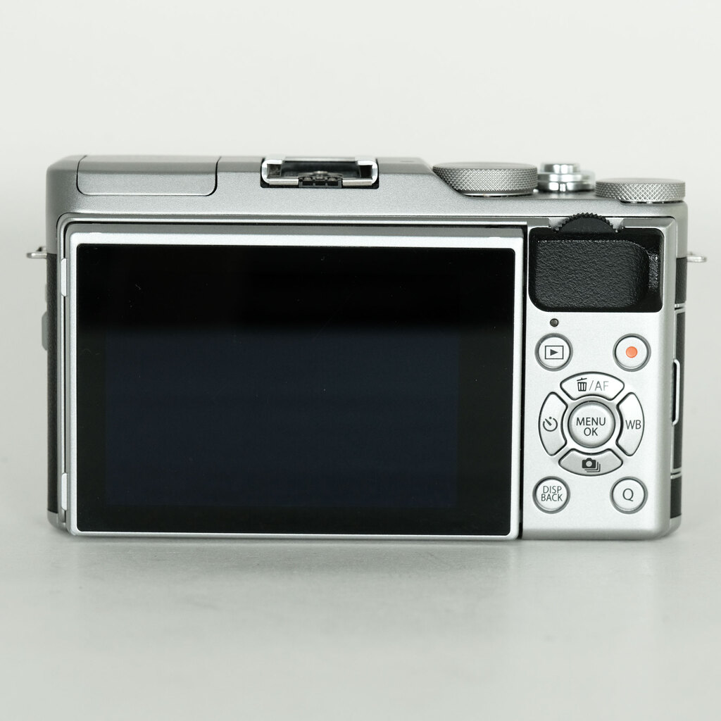 FUJIFILM X-A5 本体のみ Amazon | 【整備済み品】 FUJIFILM ミラーレス一眼カメラ X-A5