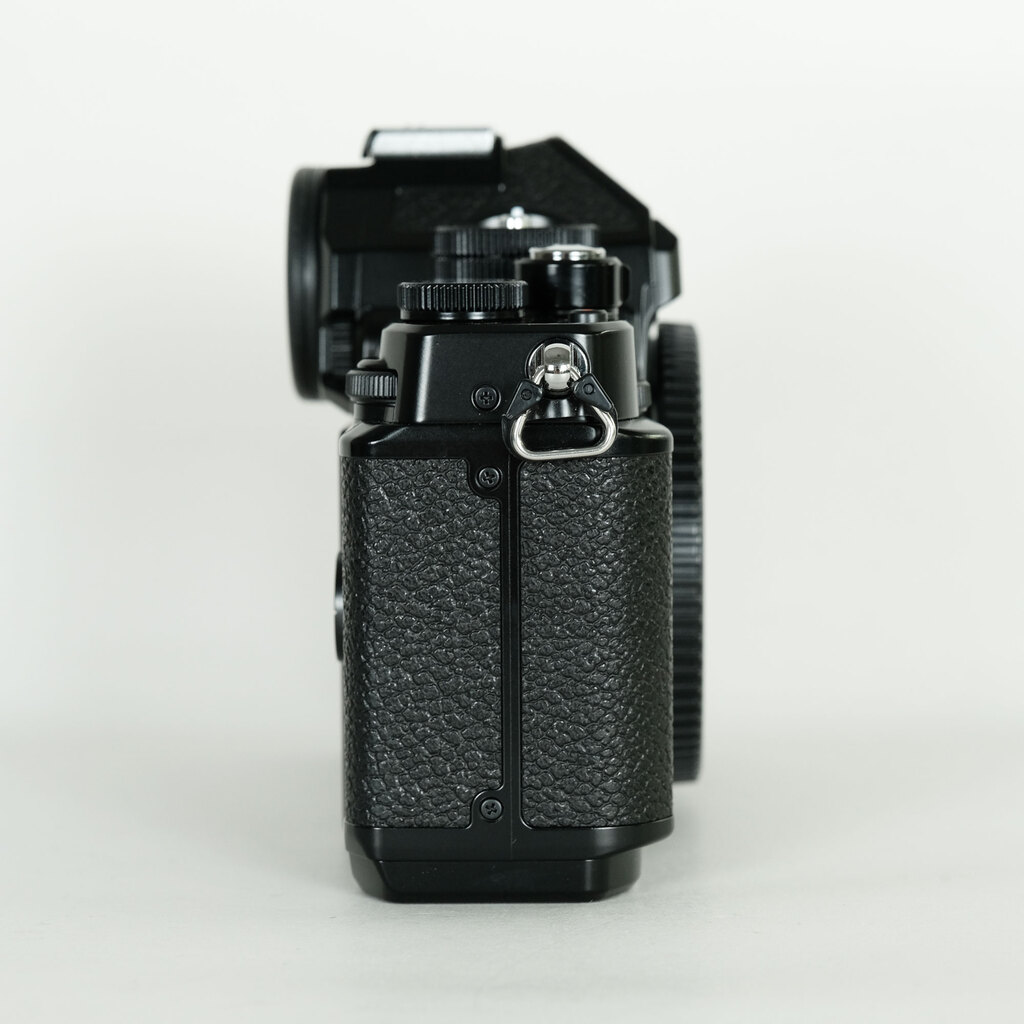 ジ*ウ様 Nikon Zf ミラーレスカメラ ジャンク品 破損品 Nikon Z fの出品 | ONE SCENE（ワンシーン）