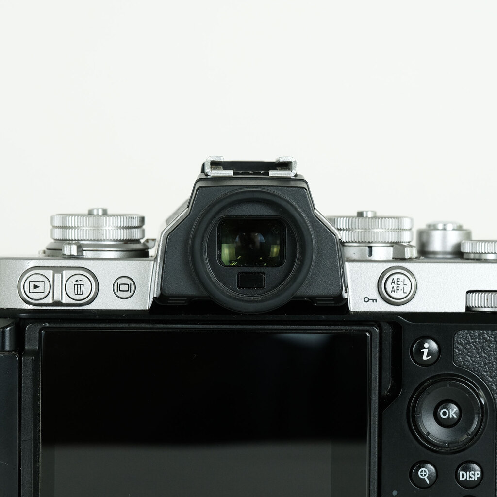 1JU0出品になります。 Nikon Z fcの出品 | ONE SCENE（ワンシーン）