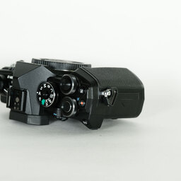 OLYMPUS OM-D E-M5 Mark III