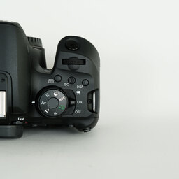 Canon EOS Kiss X10i Canon EOS Kiss X10i