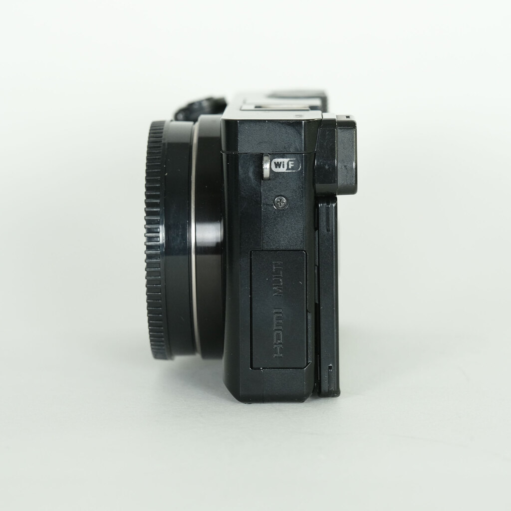 SONY α6000(ILCE-6000) SONY α6000(ILCE-6000)